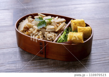 筍ご飯弁当 弁当箱 筍ご飯弁当 弁当箱 110970523