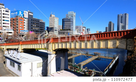 東京都千代田区　市ヶ谷水管橋 110972477