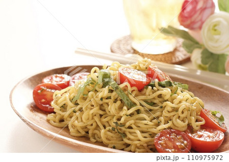 ミニトマトのせローミン 110975972