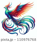羽を広げた美しい鳳凰 110976768