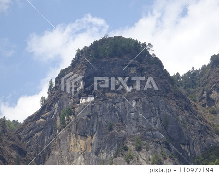 タクツァン僧院　ブータン・パロ 110977194