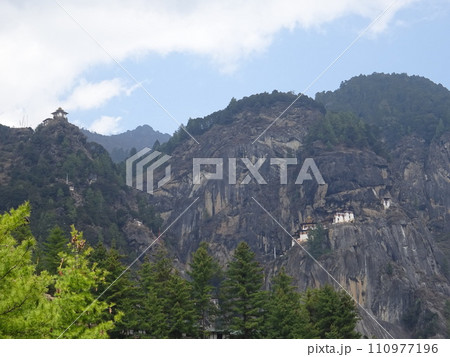 タクツァン僧院 ブータン・パロ タクツァン僧院 ブータン・パロ 110977196