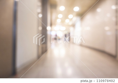 繁華街のボケ表現 110978402