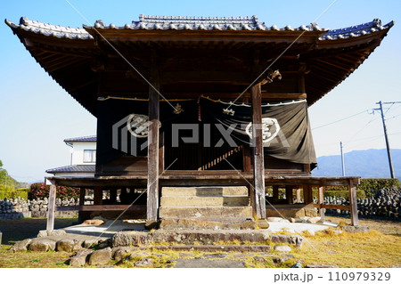 賀庭寺観音堂　熊本県荒尾市 110979329