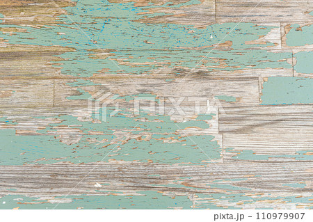 ペンキの剥げ落ちた板 背景素材 ペンキの剥げ落ちた板 背景素材 110979907