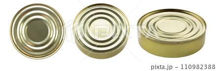 Sets metal tin cans isolated on white background. Healthy eating concept. Tincans. 110982388