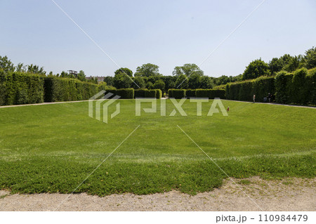 View of the Schoenbrunn Palace Park View of the Schoenbrunn Palace Park 110984479