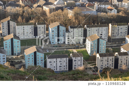 Aerial view of modern apartment buildings in Dumbiedykes housing estate area. 110988126