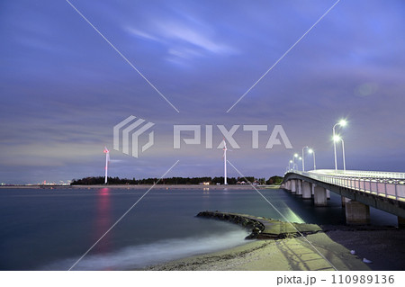 日の出の風景 110989136