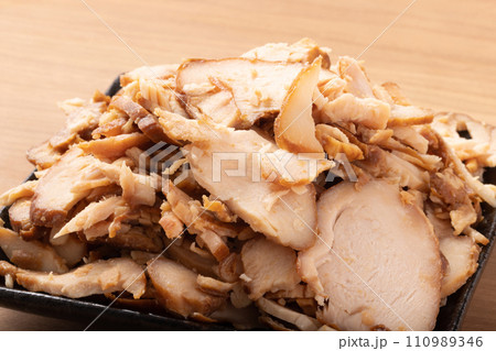 鶏チャーシュー 110989346