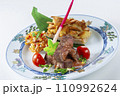 おいしそうな料理 110992624