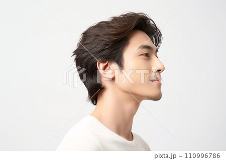 イケメン男性の横顔・若い・美容「AI生成画像」 110996786