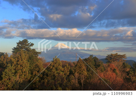 Mt. Fuji as seen from Shuzenji Onsen Town on the Izu Peninsula in Shizuoka Japan 110996983