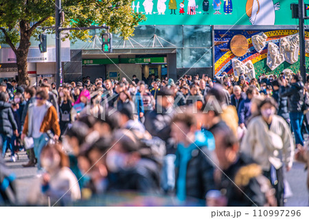 日本の東京都市景観JN.1…零マの渋谷に再びマ姿…拡大の元凶をなぜ学べないのか…マ不要・換気＝27日 110997296
