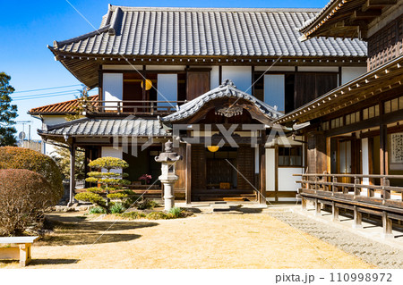 埼玉県日高市有形文化財　高麗郷古民家 110998972