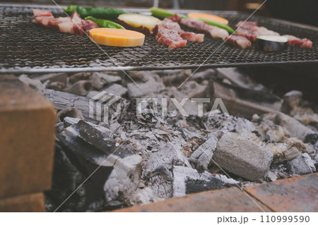barbeque 110999590