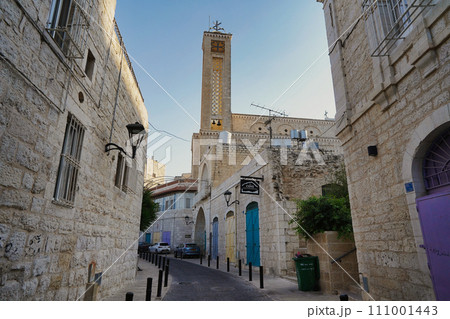 イスラエルのパレスチナ自治区、ベツレヘムの路地 イスラエルのパレスチナ自治区、ベツレヘムの路地 111001443