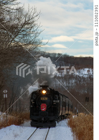 SL冬の湿原号、2024年1月、細岡駅で　 111002391