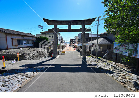 徳川家康の墓とされる駿府「久能山東照宮」の境内と眺望 111009473