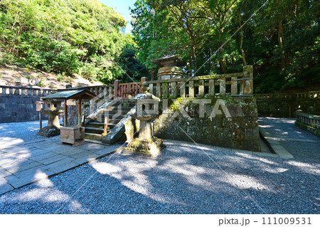 徳川家康の墓とされる駿府「久能山東照宮」の境内と眺望 111009531