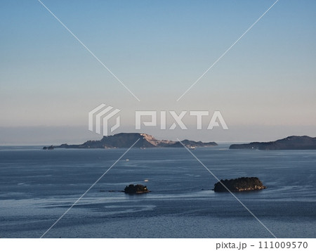 万葉の岬から見る播磨灘の眺望 111009570