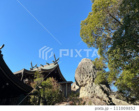 高岳神社の御神体 蛤岩（兵庫県 姫路市） 111009852