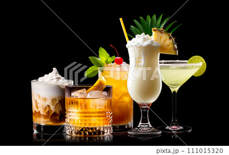Set and collection of classic alcohol cocktails or mocktail isolated on white background with fresh summer fruits Set and collection of classic alcohol cocktails or mocktail isolated on white background with fresh summer fruits 111015320