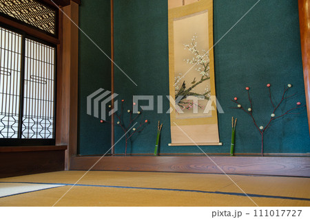 床の間の小正月飾り 111017727