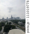 《東京都》ホテルから眺める新宿の高層ビル群 111019778