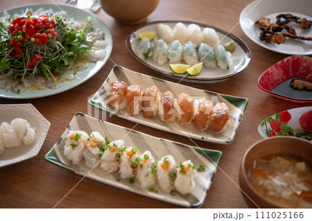 ヒラメづくしの食卓 ヒラメづくしの食卓 111025166