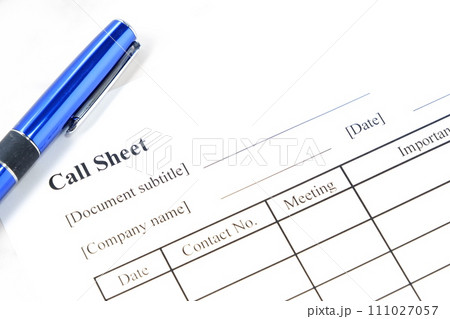 予約受付管理表（Call-Sheet）を記入して予約管理業務を行う 111027057