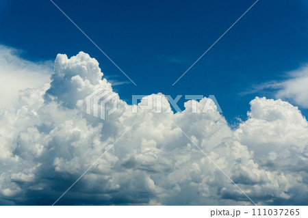 彩雲 夏の雲（長野）の写真素材 [111037265] - PIXTA
