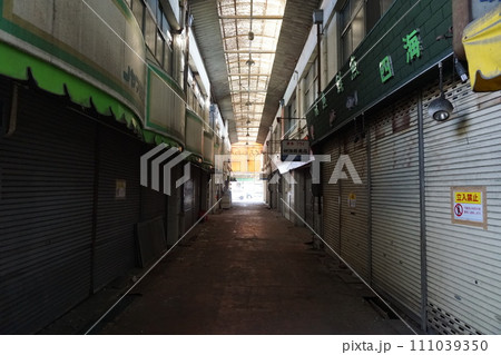 廃墟商店街 111039350