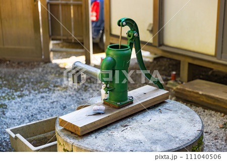 手押し井戸ポンプ 手押し井戸ポンプ 111040506