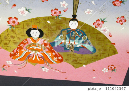 布に描いたおひな様はクラフトや風呂敷タペストリーに使える 布に描いたおひな様はクラフトや風呂敷タペストリーに使える 111042347