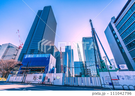 日本の東京都市景観 大手町の常盤橋タワーなどを望む。(画面左方向に常盤橋)=令和6年1月14日 日本の東京都市景観 大手町の常盤橋タワーなどを望む。(画面左方向に常盤橋)=令和6年1月14日 111042796