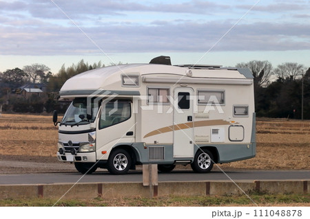 キャンピングカー イメージ キャンピングカー イメージ 111048878