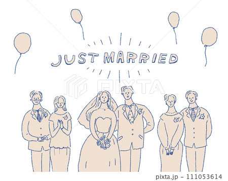 バルーンリリースと新郎新婦と両親、結婚式 111053614