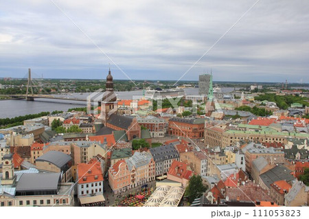 聖ペテロ教会からの眺め　リガ、ラトビア 111053823