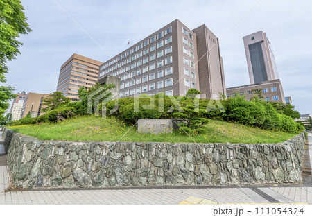 北海道札幌市　札幌地方裁判所・札幌高等裁判所 111054324