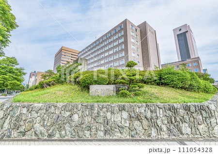 北海道札幌市　札幌地方裁判所・札幌高等裁判所 111054328