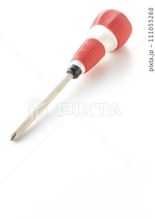 ドライバーを白背景で撮影 111055268