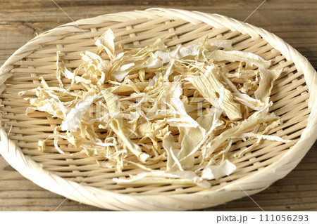 干した大根の皮 111056293