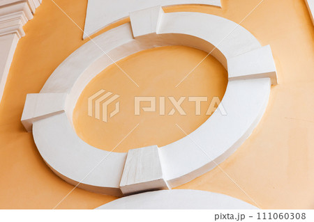 Classic architecture details, round empty white frame Classic architecture details, round empty white frame 111060308