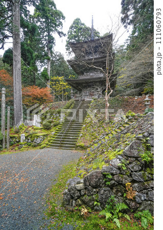 棡山　明通寺　三重塔（国宝） 111060793