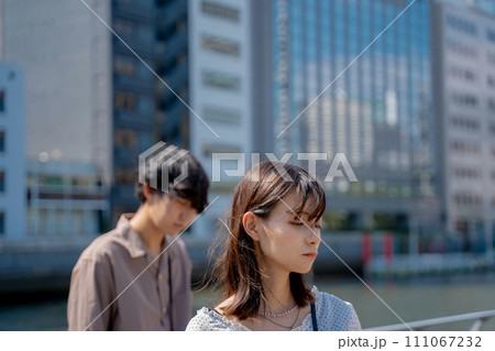 夫婦 カップル 喧嘩 夫婦 カップル 喧嘩 111067232
