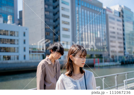 夫婦 カップル 喧嘩 夫婦 カップル 喧嘩 111067236