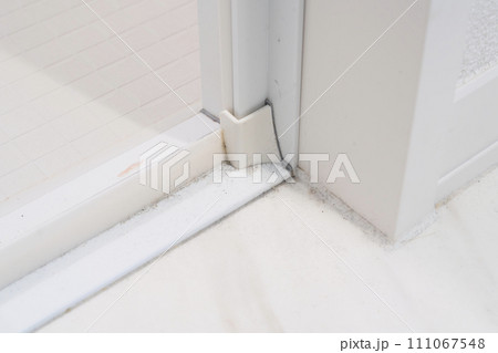 お風呂の汚れ ほこり 111067548