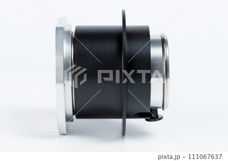 Black metal cylinder adapter Black metal cylinder adapter 111067637