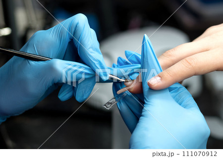 Edge Nail Sculpting Detail Edge Nail Sculpting Detail 111070912